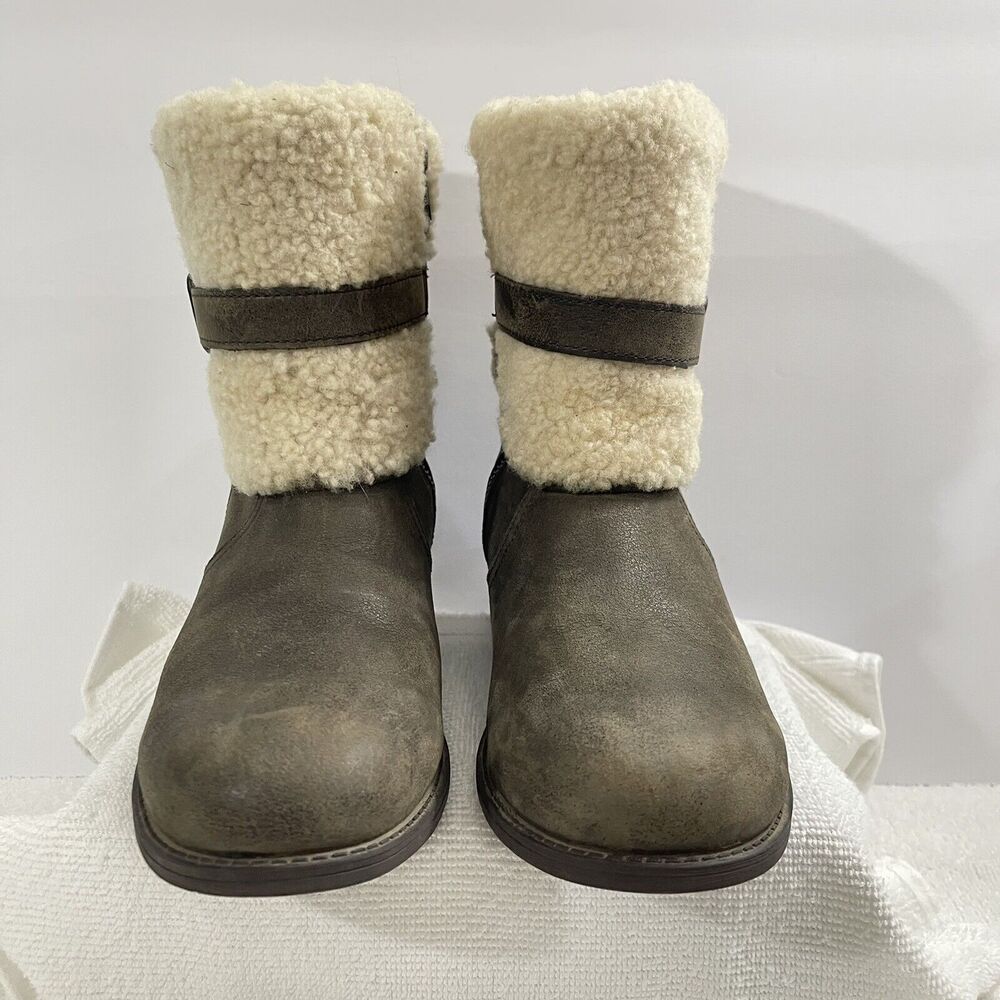 Womens UGG Blayre II Brown Leather Shearling-Lined Zip Up Winter Boots Sz 7